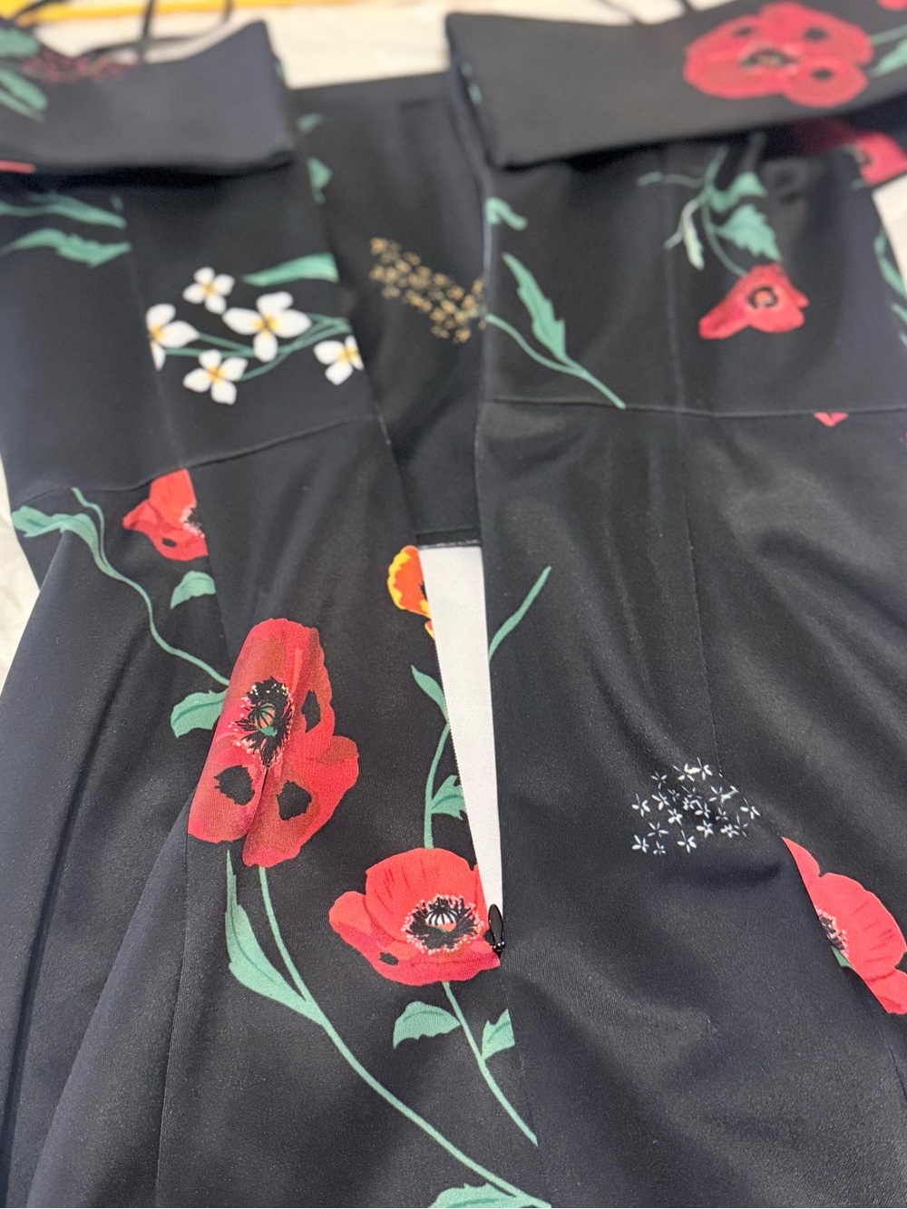 Calvin Klein Black Off-The-Shoulder Dress with Red and Yellow Floral Print - Picture 10 of 12